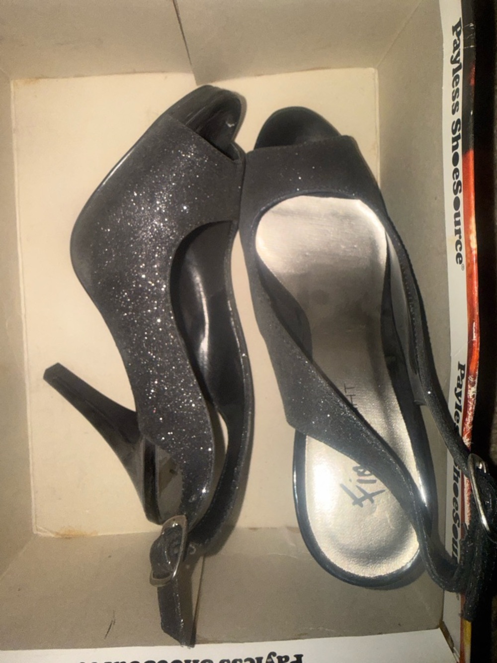 NWOT black glitter heels size 5